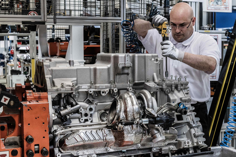 Aston Martin Koln Engine Plant Photo  (27)