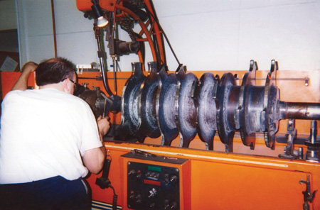 syracuse crank is one of the few remaining machine shops in the area with the ability to do crank welding.?the gleason engineering crankshaft welder is a valuable addition to both internet and walk-in sales and can be used on everything from conventional crank repair to this industrial paper shredder auger
</p>
</p>					</div>
									</div><!--mvp-content-main-->
									<div class=