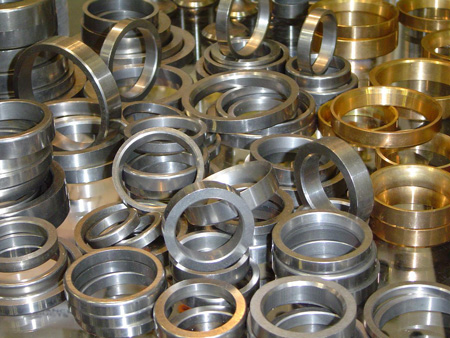 stellite, chromium, cobalt, tungsten and nickel alloy valve seats are commonly used for such high heat applications as are tool-steel valve seats. beryllium-copper or copper-nickel alloy seats are often used in racing applications, typically with lightweight titanium valves. 