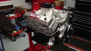 this ecr 411 cid, 600+ hp ump modified engine will be raffled off for charity at the 2010 imis show in indianapolis.