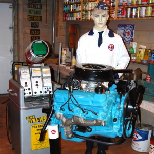 Heyer Dyna-Vision engine analyzer is used in this diorama at the Pontiac-Oakland Automotive Museum in Pontiac, IL.