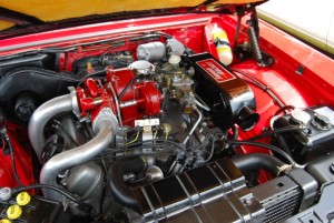This nicely detailed engine sits in a ’62 Olds Jetfire with “Turbo Rocket” power.