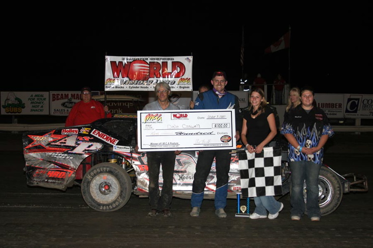 Dale Caswell won the 10/3 World Products Empire State Series event at Can-Am (Carol Donato/IMCA photo).