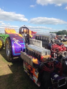 Tractor pull 3 engines -3
