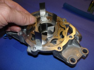 Shims .002 to .003 inches in ­thickness can be inserted ­between the inner gear and crank, and the outer gear and housing to center a Chevy LS oil pump.